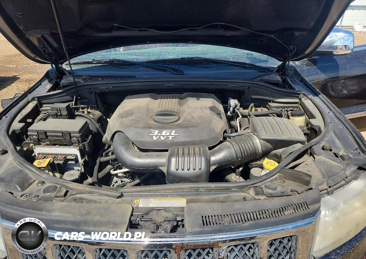 2012 Jeep Grand Cherokee Overland VIN:1C4RJFCG3CC154544 - 11