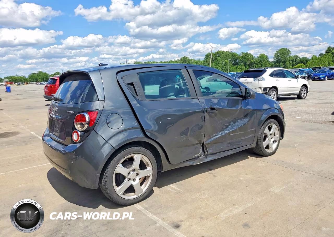 2014 Chevrolet Sonic Ls Automatic VIN:1G1JA6SH7E4143740 - 3
