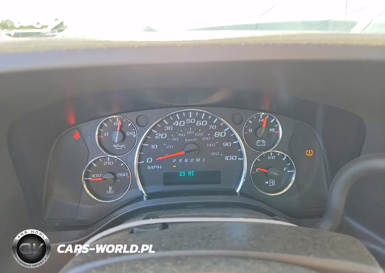 2025 Chevrolet Express G2500 VIN:1GCWGAFP1S1280718 - 9