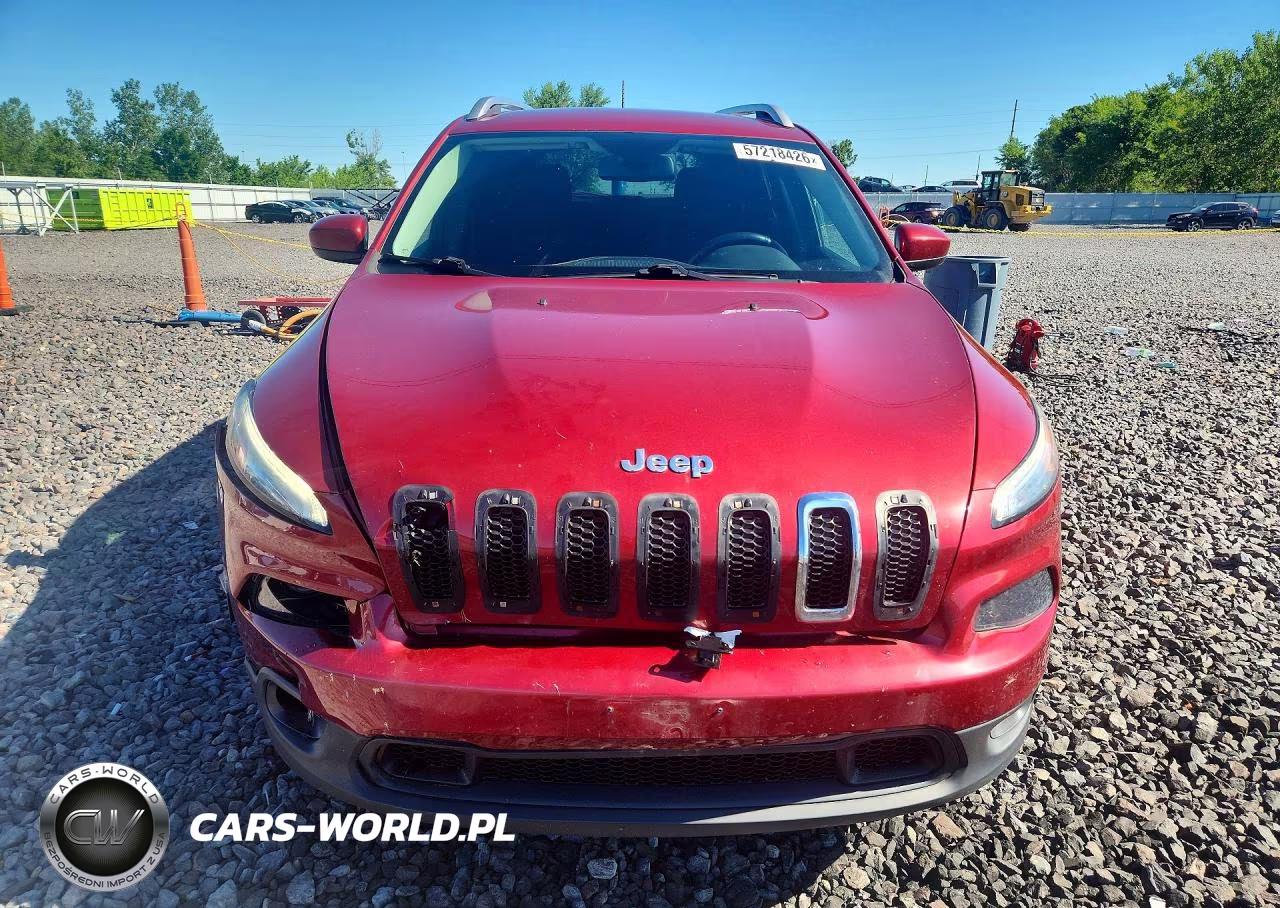 2015 Jeep Cherokee Latitude VIN:1C4PJMCB3FW746495 - 5