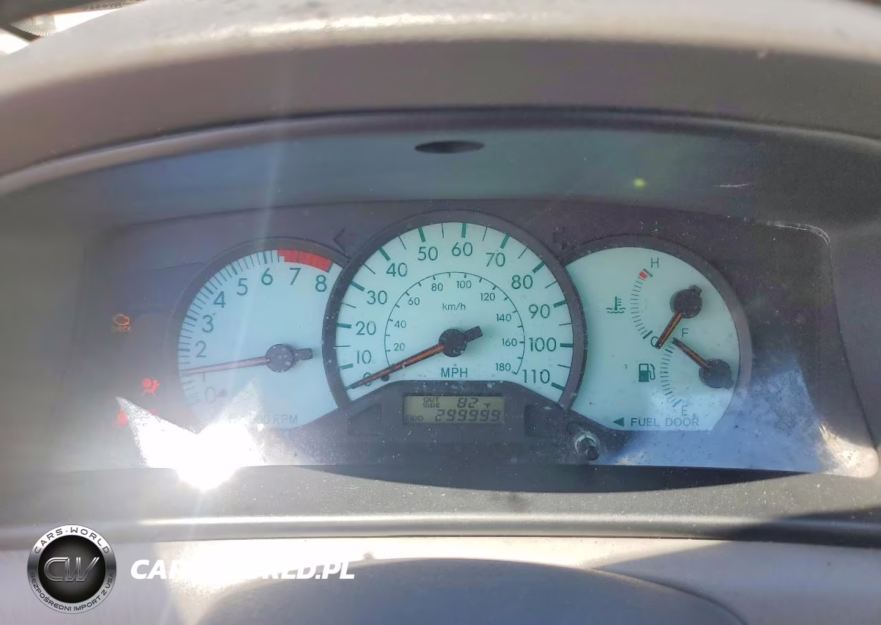 2003 Toyota Corolla Le VIN:JTDBR32E230045471 - 9
