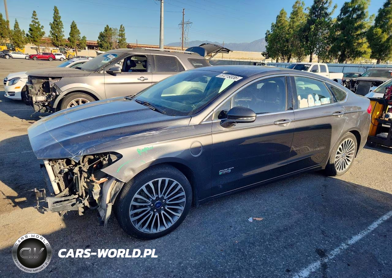 2017 Ford Fusion Titanium Phev – zdjęcie 1 z 12