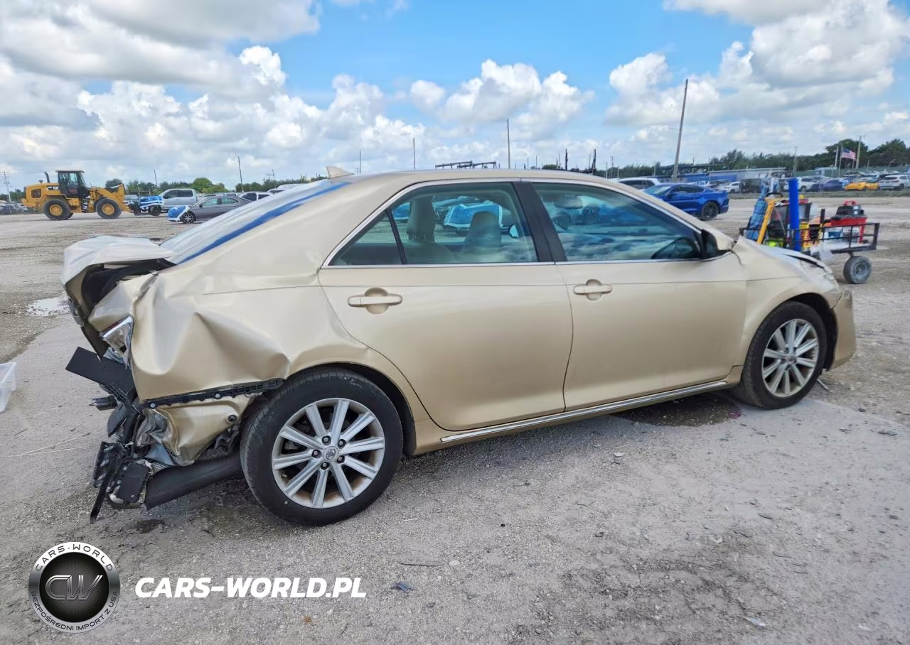 2012 Toyota Camry Xle V6 VIN:4T1BK1FK3CU513916 - 3