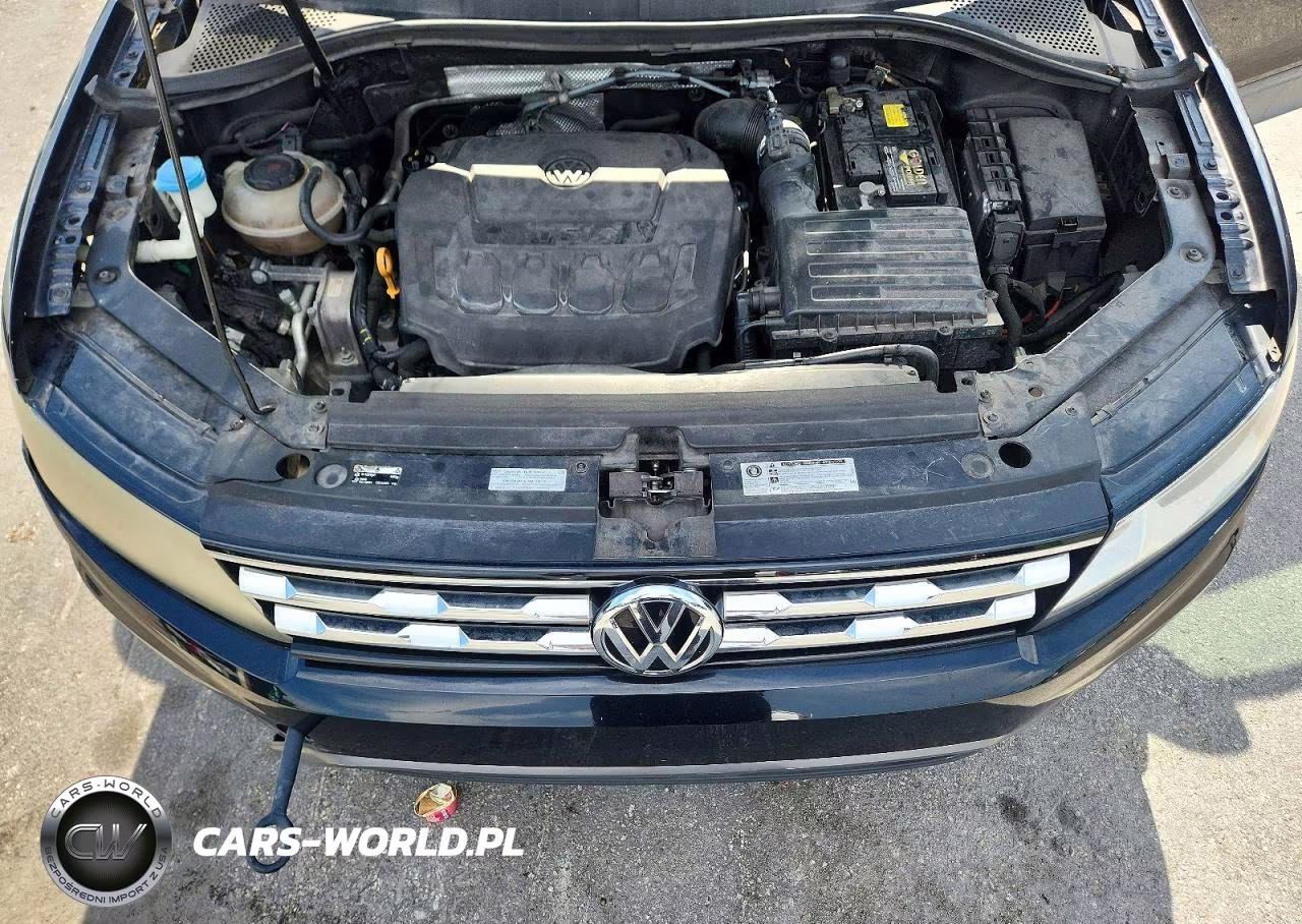 2018 Volkswagen Tiguan S VIN:3VV1B7AX1JM013861 - 12