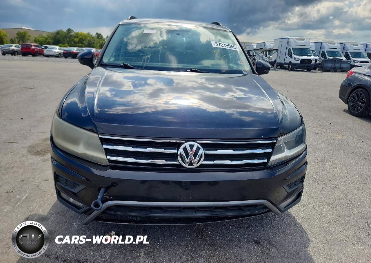 2018 Volkswagen Tiguan S VIN:3VV1B7AX1JM013861 - 5