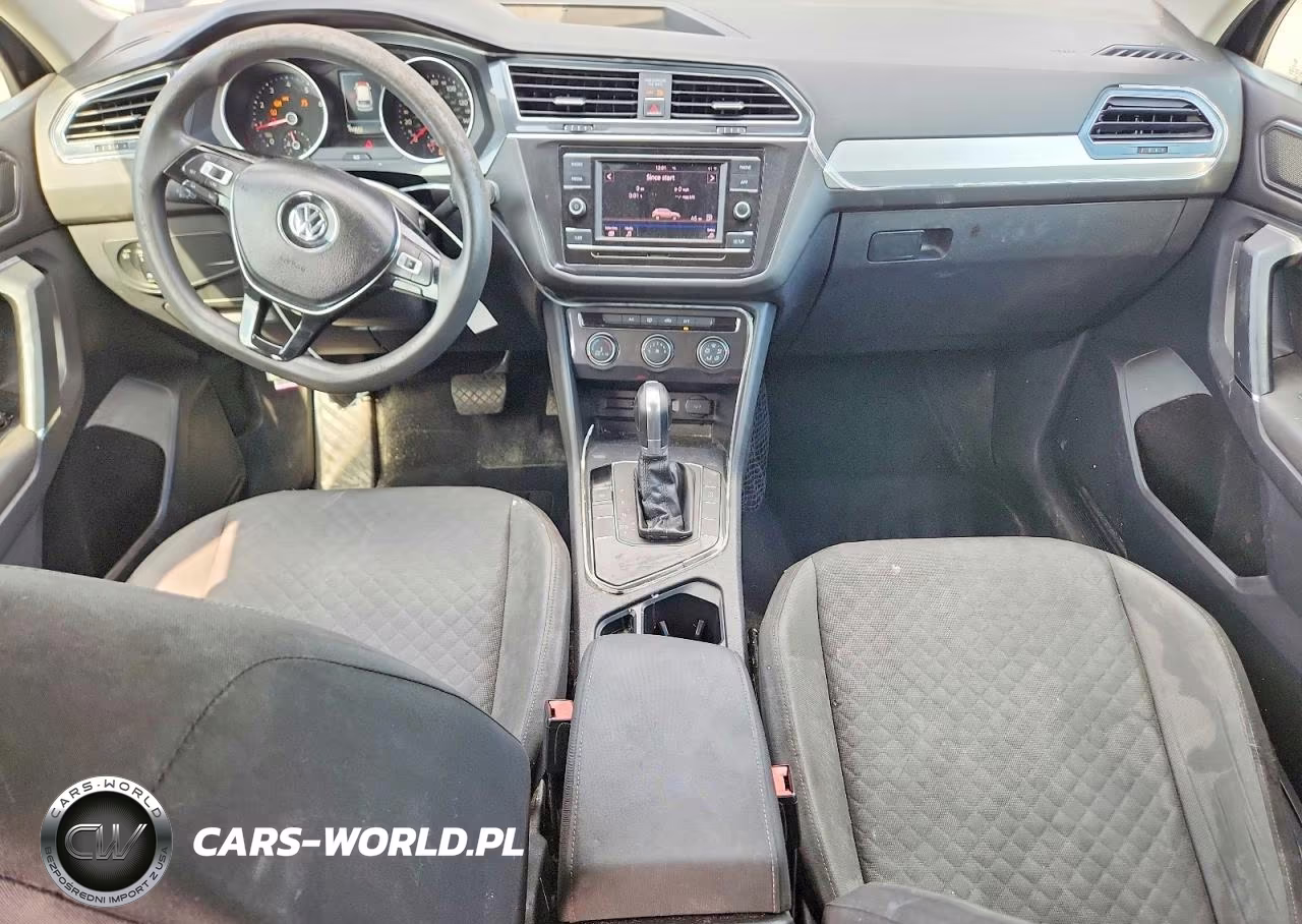 2018 Volkswagen Tiguan S VIN:3VV1B7AX1JM013861 - 8