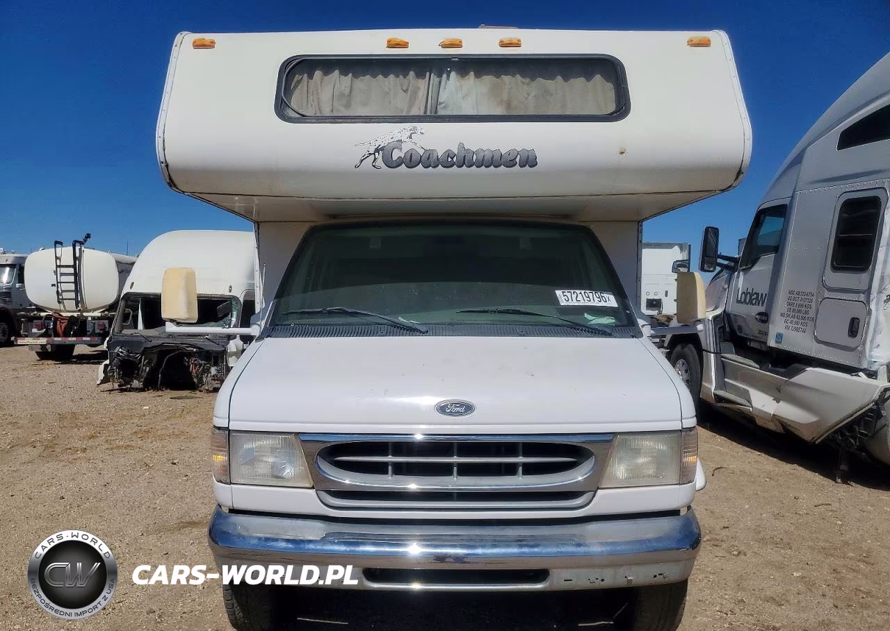 2000 Ford Econoline E450 Super Duty Cutaway Van VIN:1FDXE45S1YHB73701 - 9