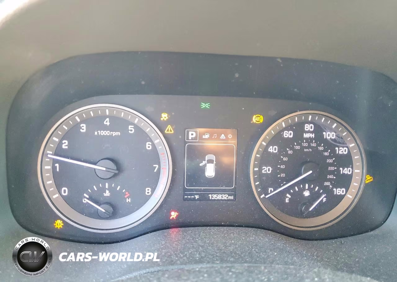 2016 Hyundai Tucson Se VIN:KM8J33A42GU127376 - 9