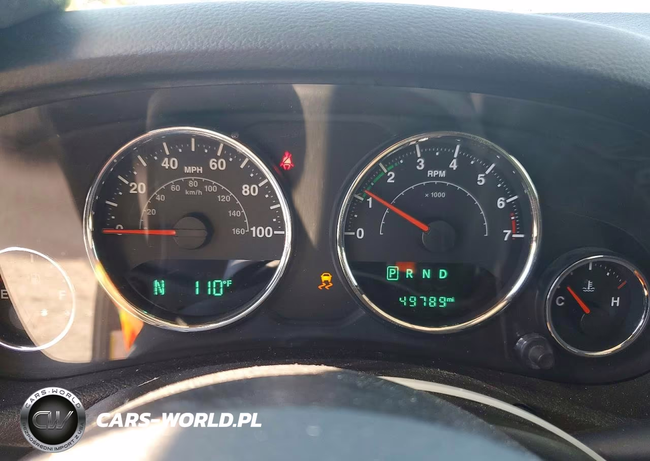 2016 Jeep Wrangler Unlimited Sport VIN:1C4BJWDG4GL324240 - 9