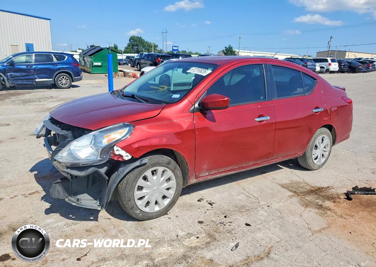 2017 Nissan Versa 1.6 Sv – zdjęcie 1 z 12