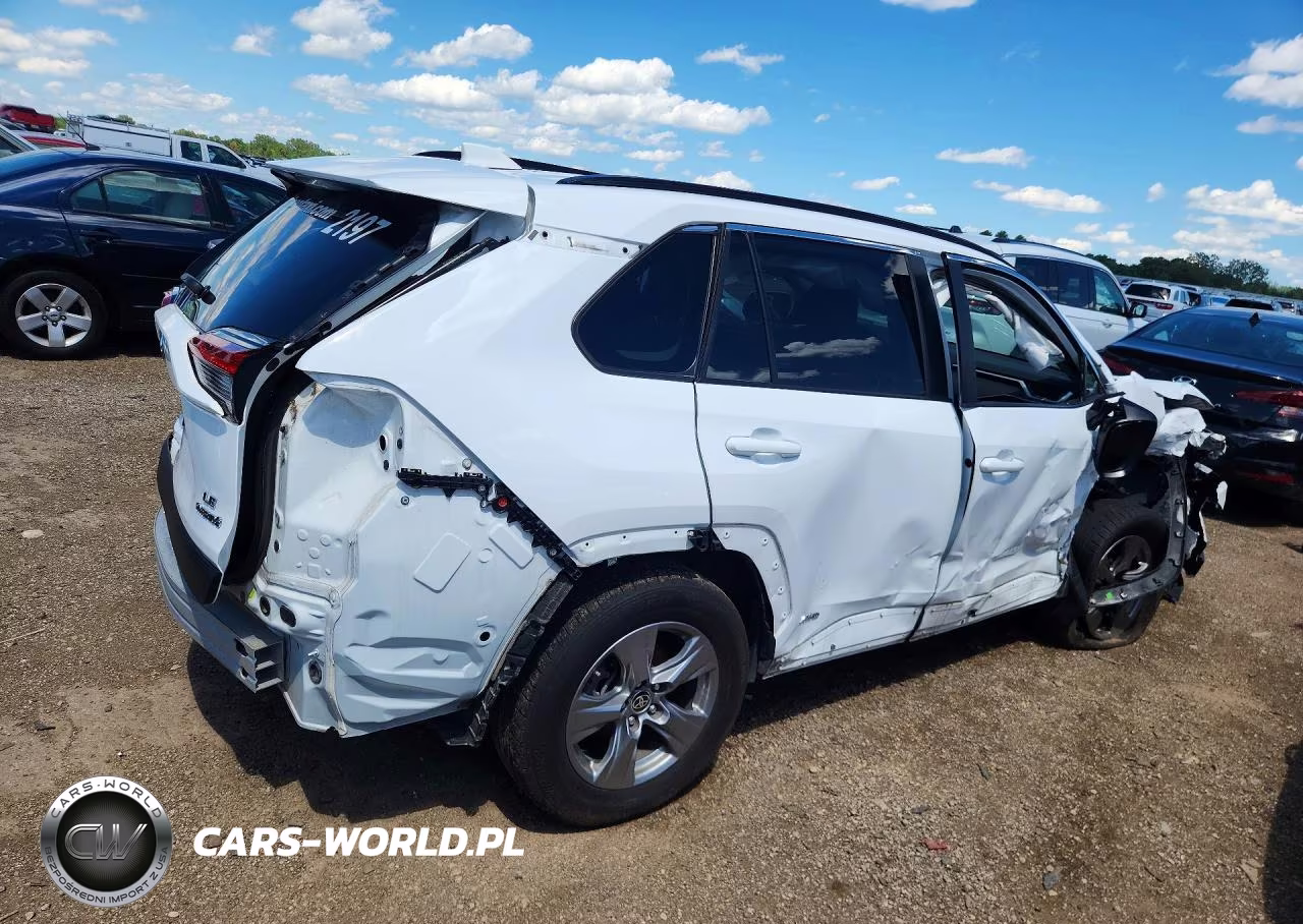 2024 Toyota Rav4 Le VIN:4T3LWRFV2RU114559 - 3