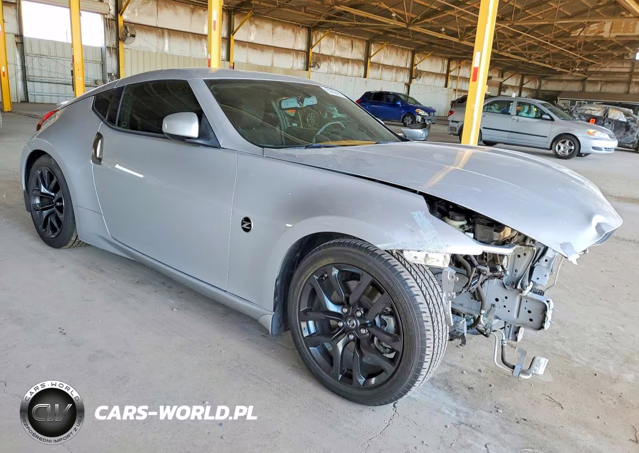 2020 Nissan 370Z Base VIN:JN1AZ4EH4LM820761 - 4