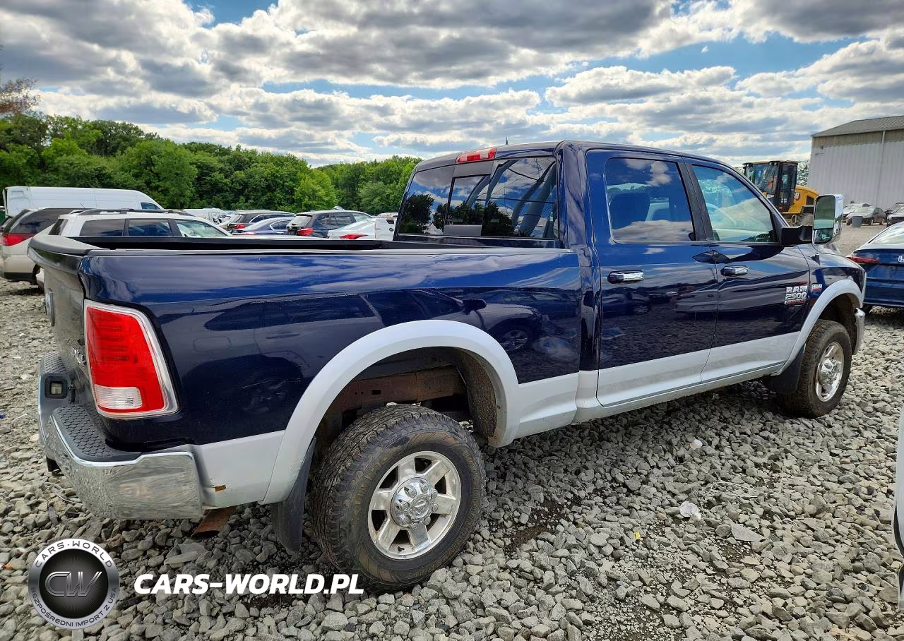 2014 Ram 2500 Laramie VIN:3C6TR5FT8EG144911 - 3