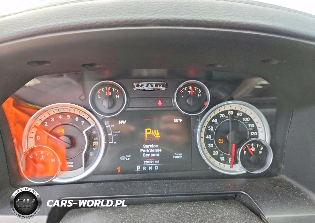 2014 Ram 2500 Laramie VIN:3C6TR5FT8EG144911 - 9