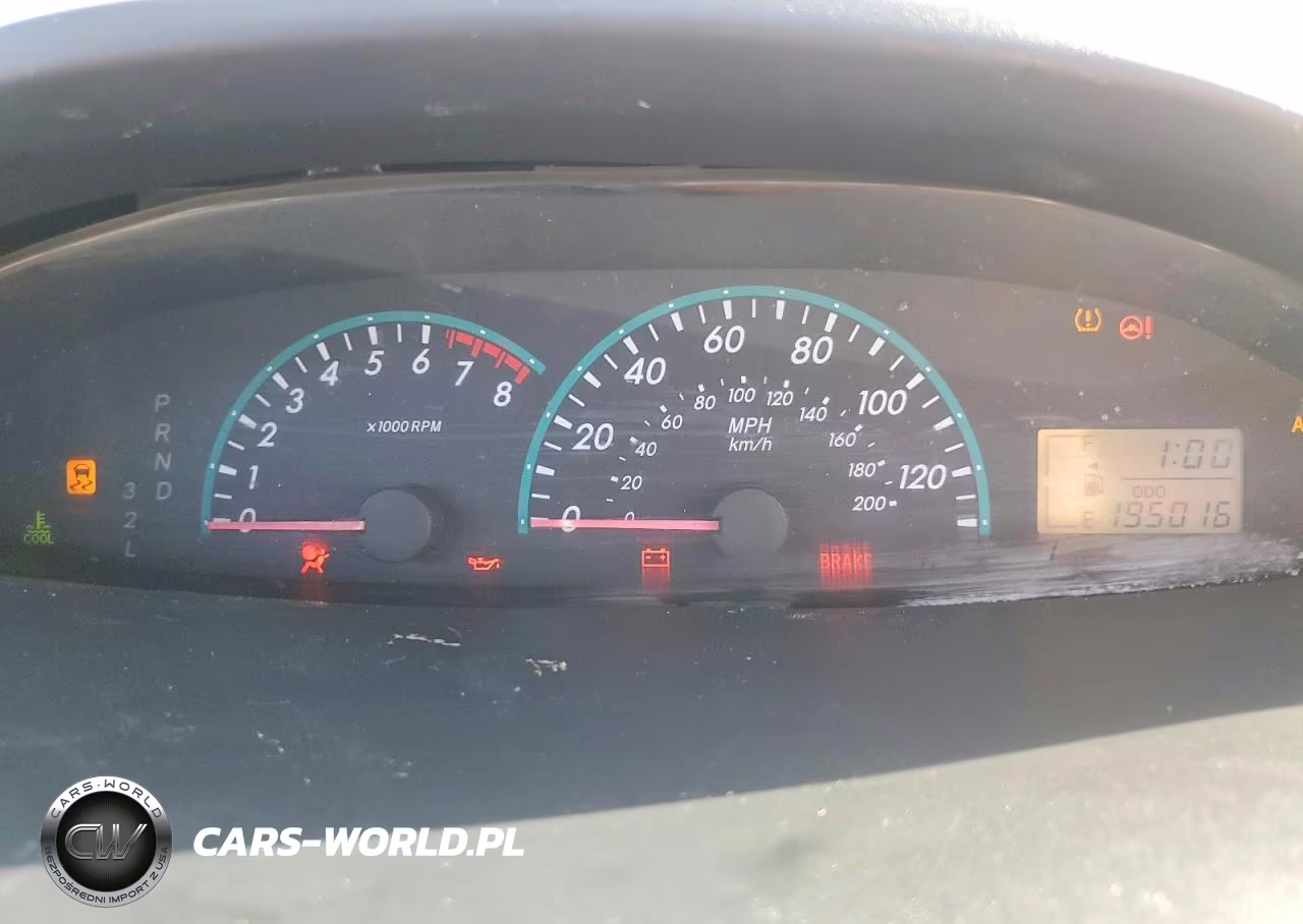 2010 Toyota Yaris Base VIN:JTDBT4K30A4063768 - 9