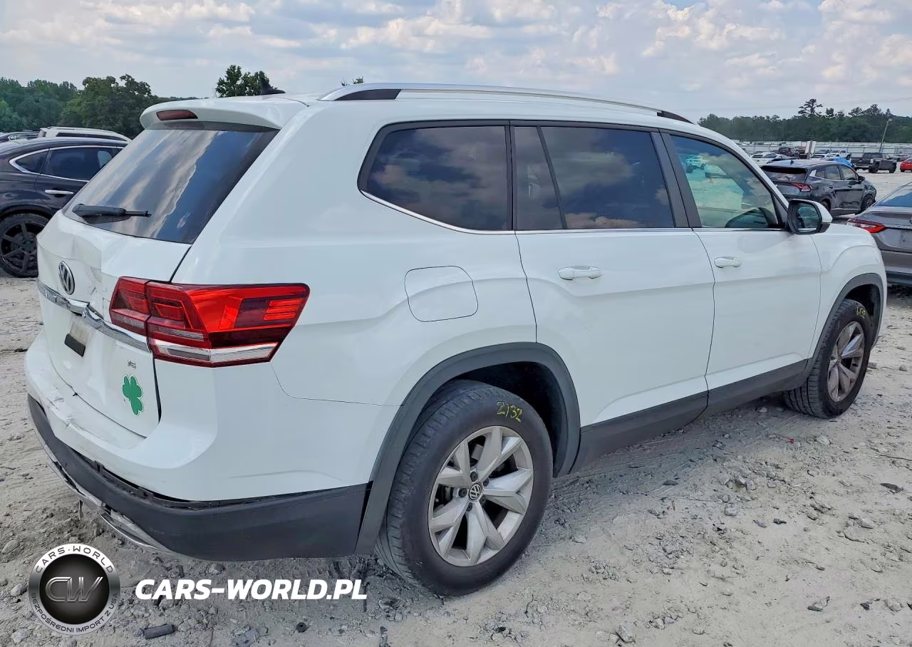 2018 Volkswagen Atlas Se VIN:1V2CR2CA2JC518919 - 3