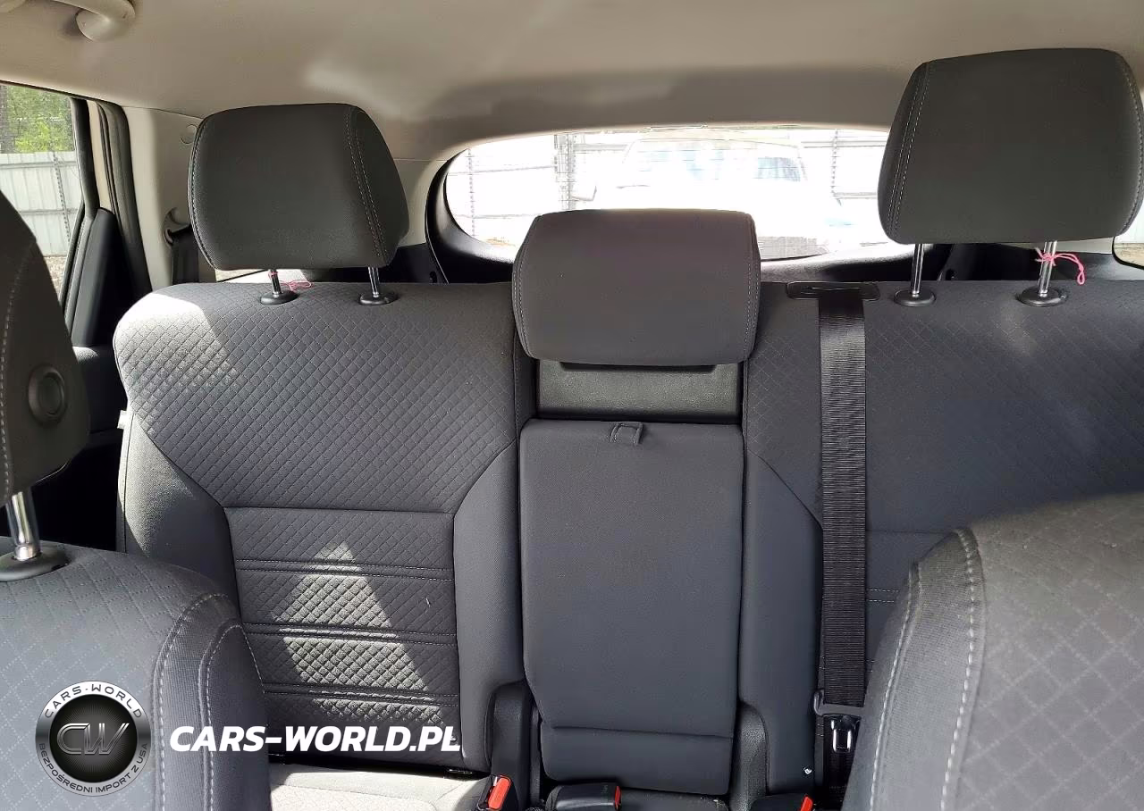2017 Kia Sorento Lx VIN:5XYPG4A36HG258636 - 10