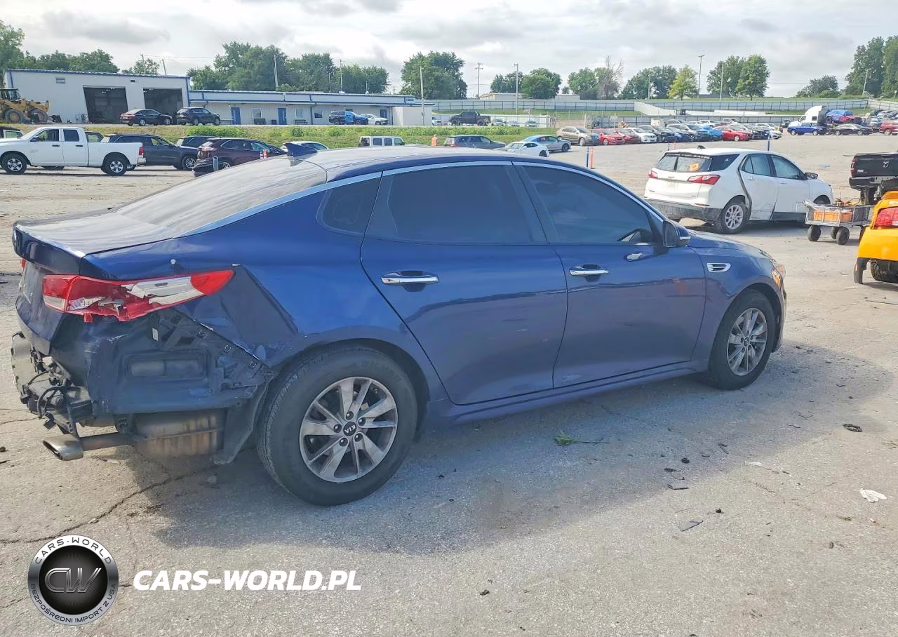 2018 Kia Optima Lx VIN:5XXGT4L33JG234832 - 3