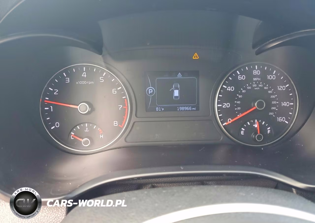 2018 Kia Optima Lx VIN:5XXGT4L33JG234832 - 9