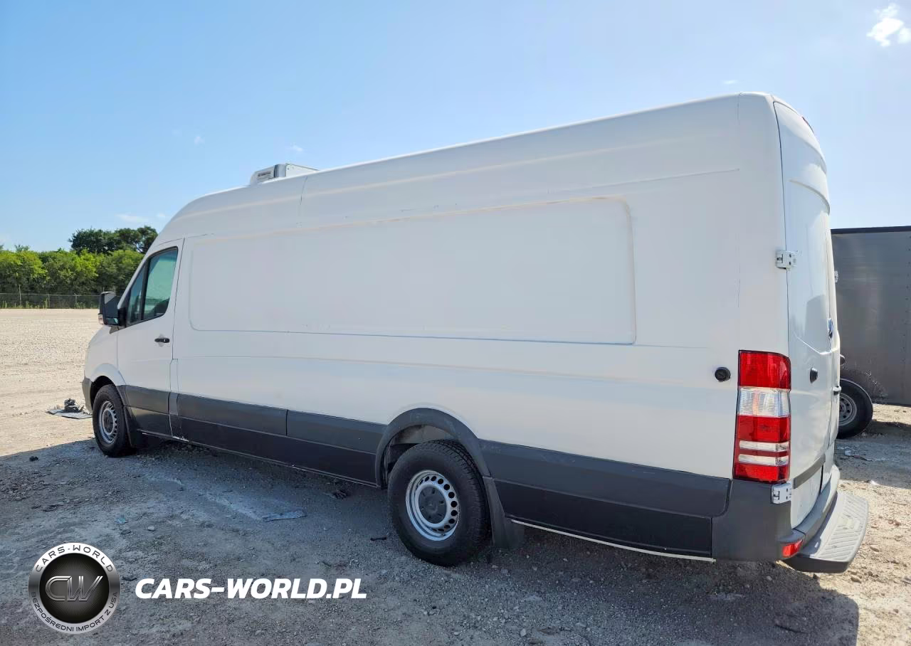 2017 Mercedes Benz Sprinter 2500 Delivery Van VIN:WD3PE8CDXHP524671 - 2