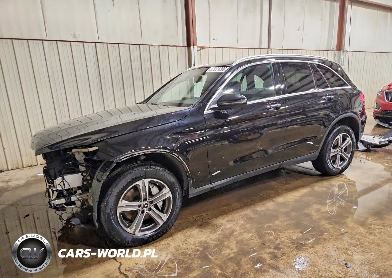 2017 Mercedes-Benz Glc 300 4Matic – zdjęcie 1 z 14