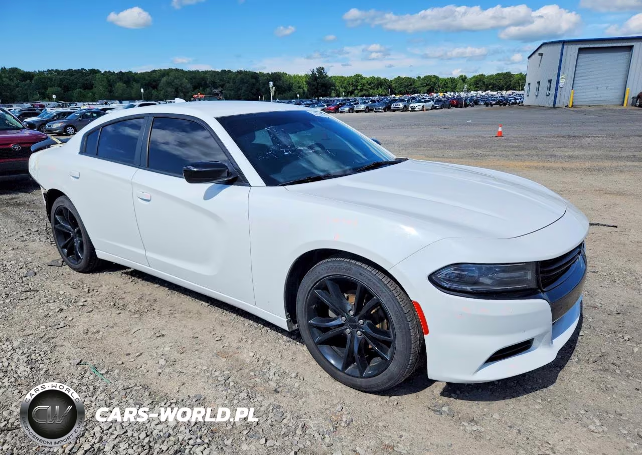 2016 Dodge Charger Sxt VIN:2C3CDXHGXGH318522 - 4