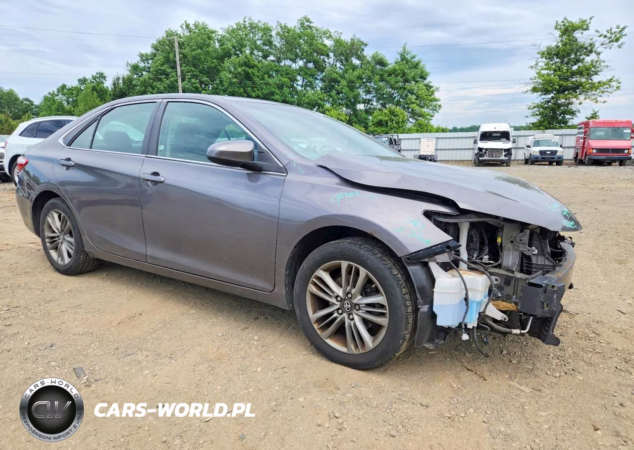 2017 Toyota Camry Se VIN:4T1BF1FK6HU716391 - 4
