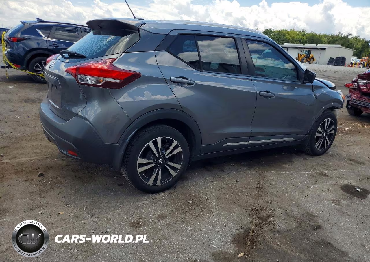 2018 Nissan Kicks Sr VIN:3N1CP5CU5JL501896 - 3