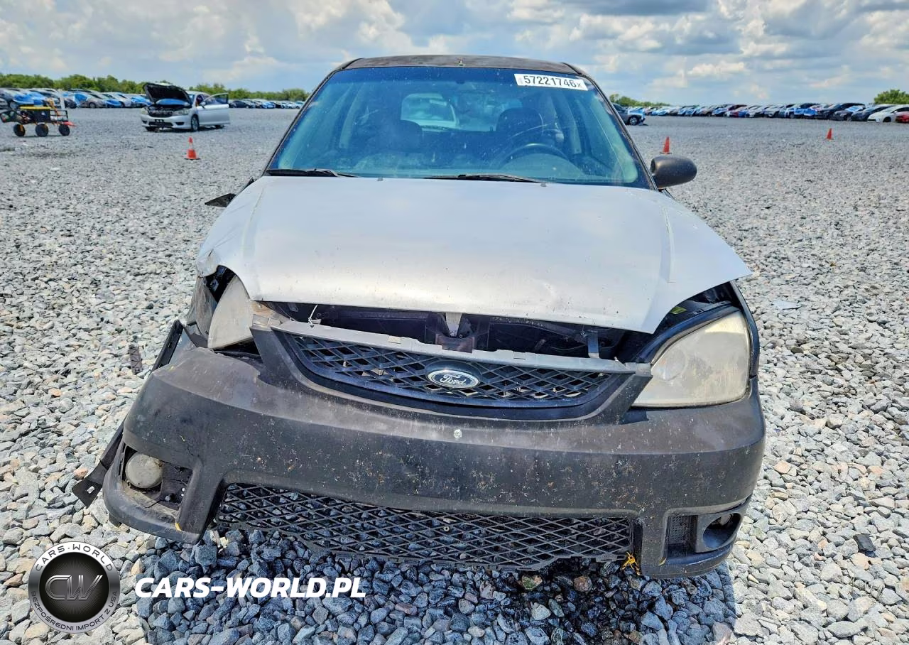 2007 Ford Focus Zx3 VIN:1FAHP31N47W286796 - 5