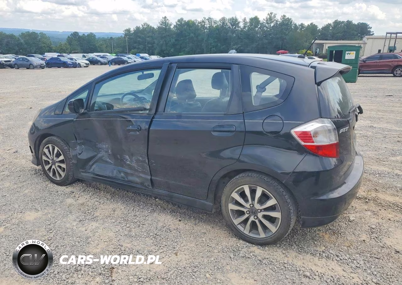 2013 Honda Fit Sport VIN:JHMGE8H6XDC038328 - 2