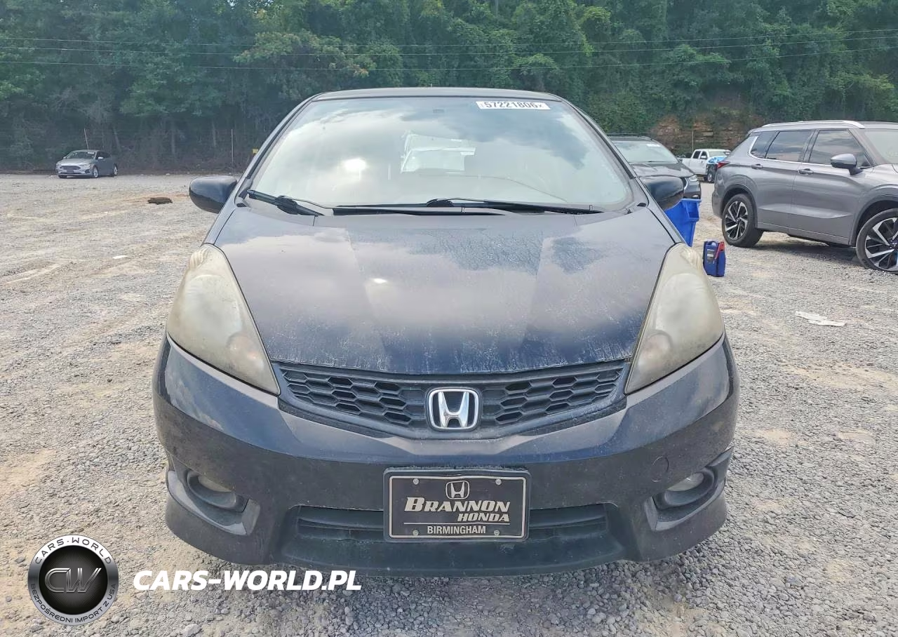 2013 Honda Fit Sport VIN:JHMGE8H6XDC038328 - 5