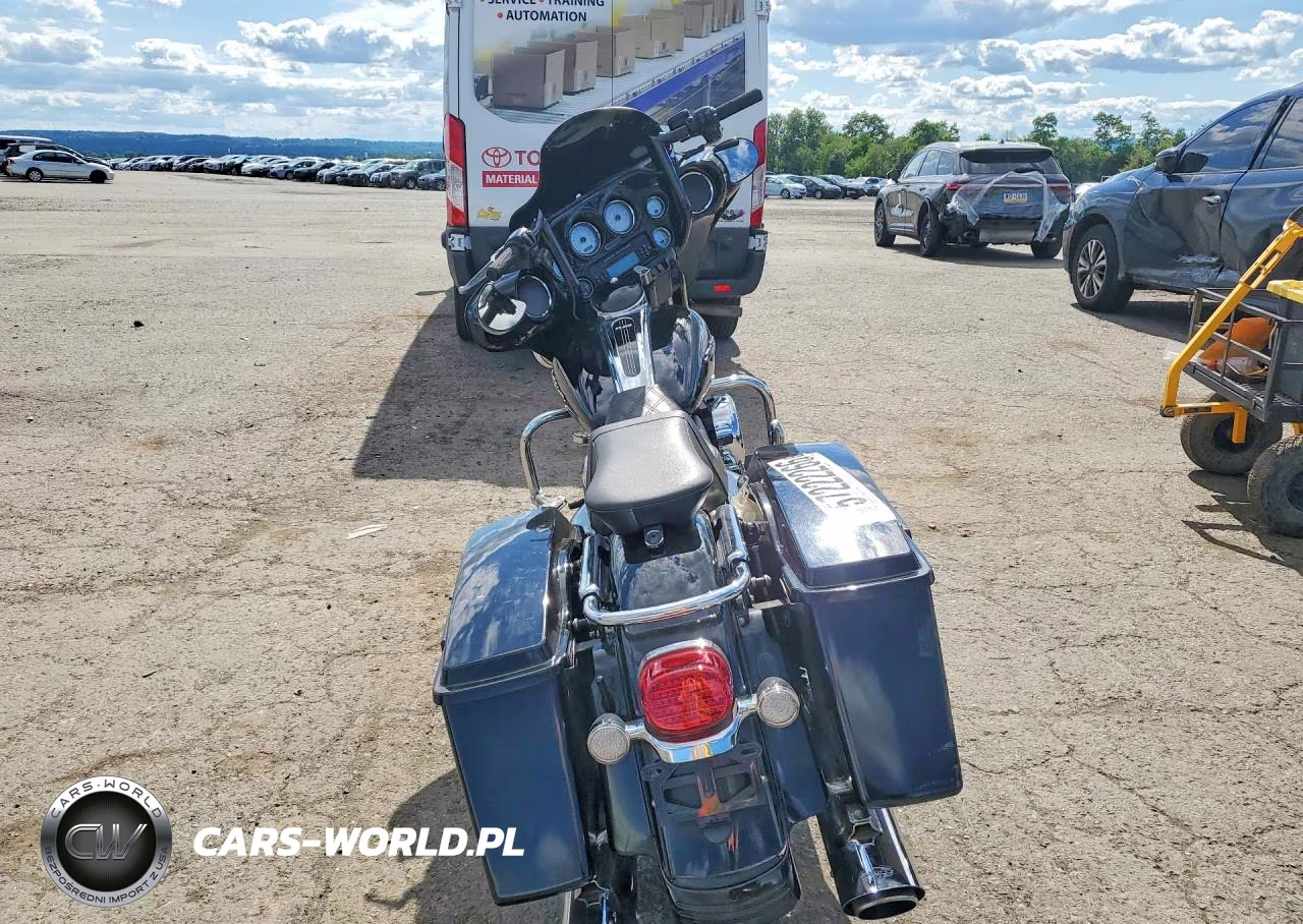 2007 Harley-Davidson Flhx VIN:1HD1KB4137Y616587 - 4