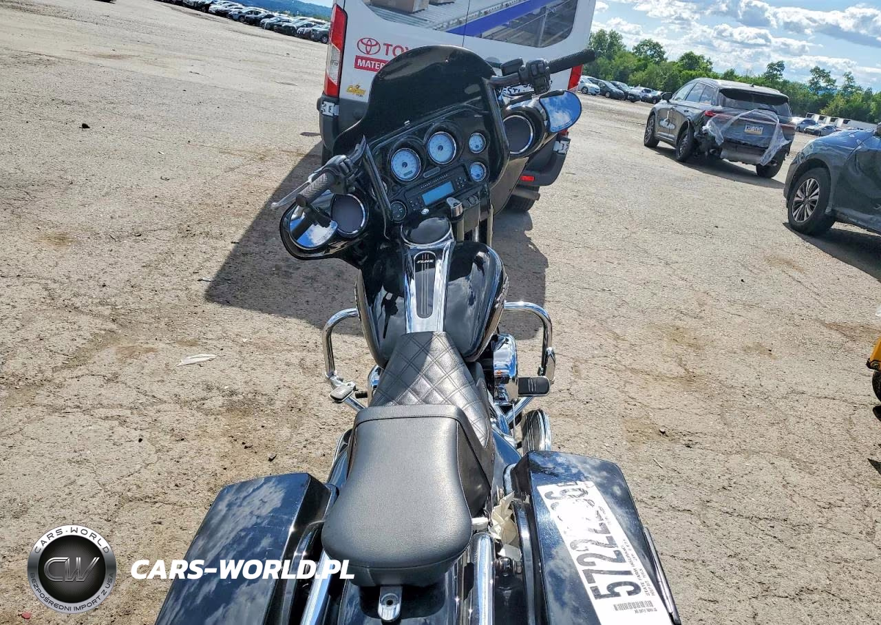 2007 Harley-Davidson Flhx VIN:1HD1KB4137Y616587 - 6