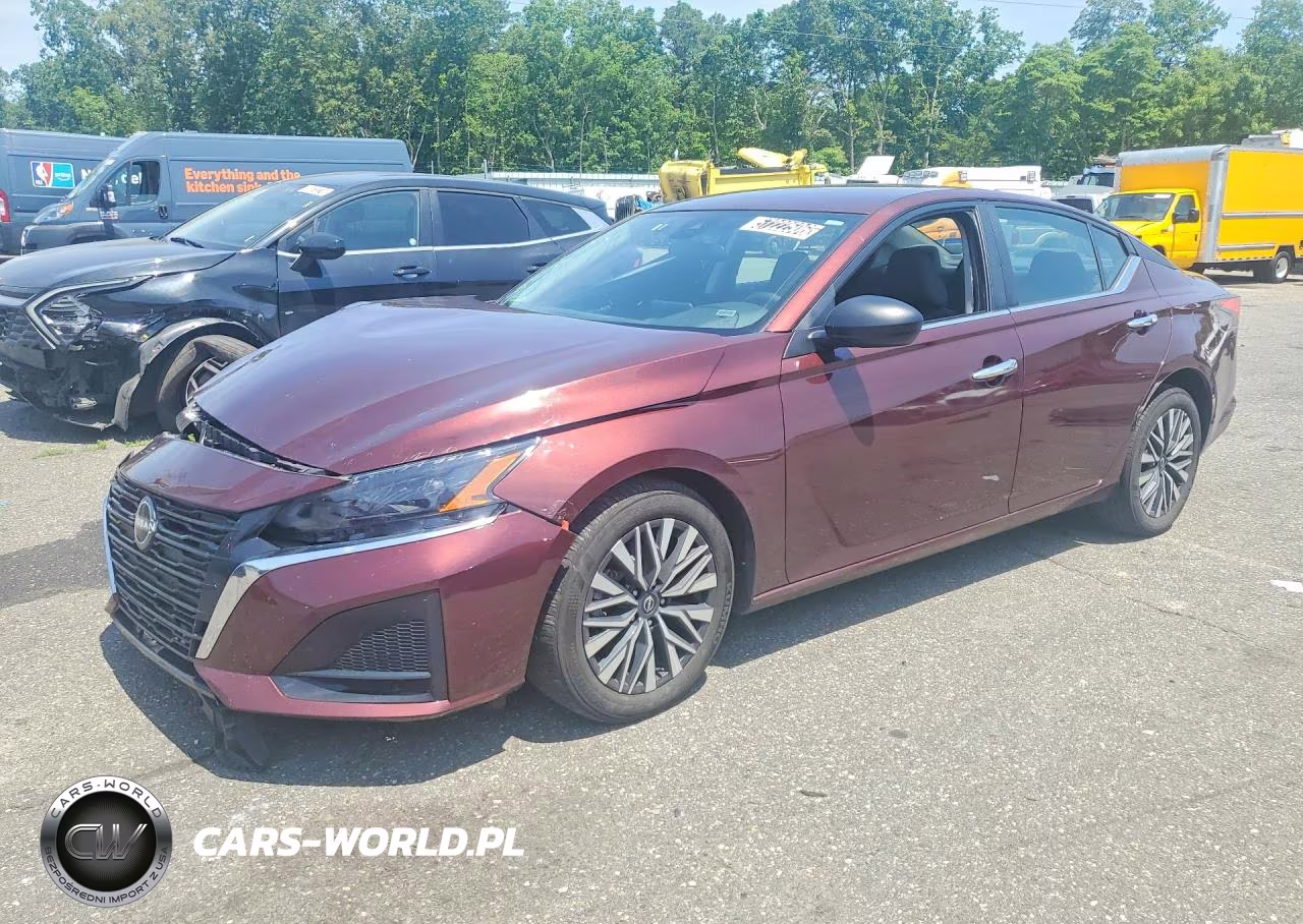2025 Nissan Altima Sv – zdjęcie 1 z 13