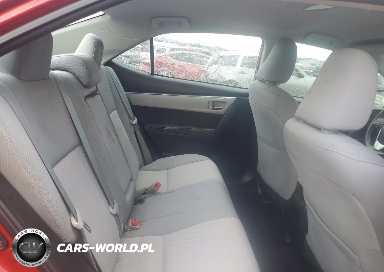 2015 Toyota Corolla Le VIN:5YFBURHE7FP257804 - 10