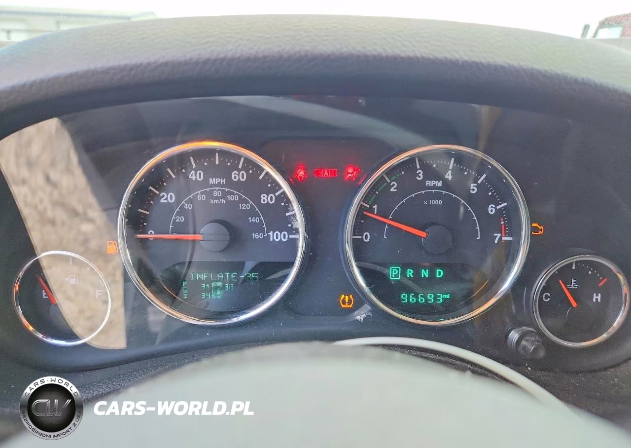 2016 Jeep Wrangler Sport VIN:1C4AJWAG1GL140163 - 9