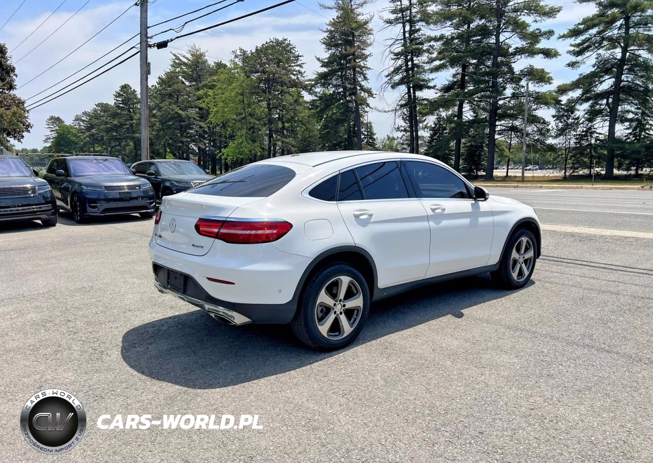 2017 Mercedes-Benz Glc Coupe 300 4Matic VIN:WDC0J4KB8HF132039 - 4
