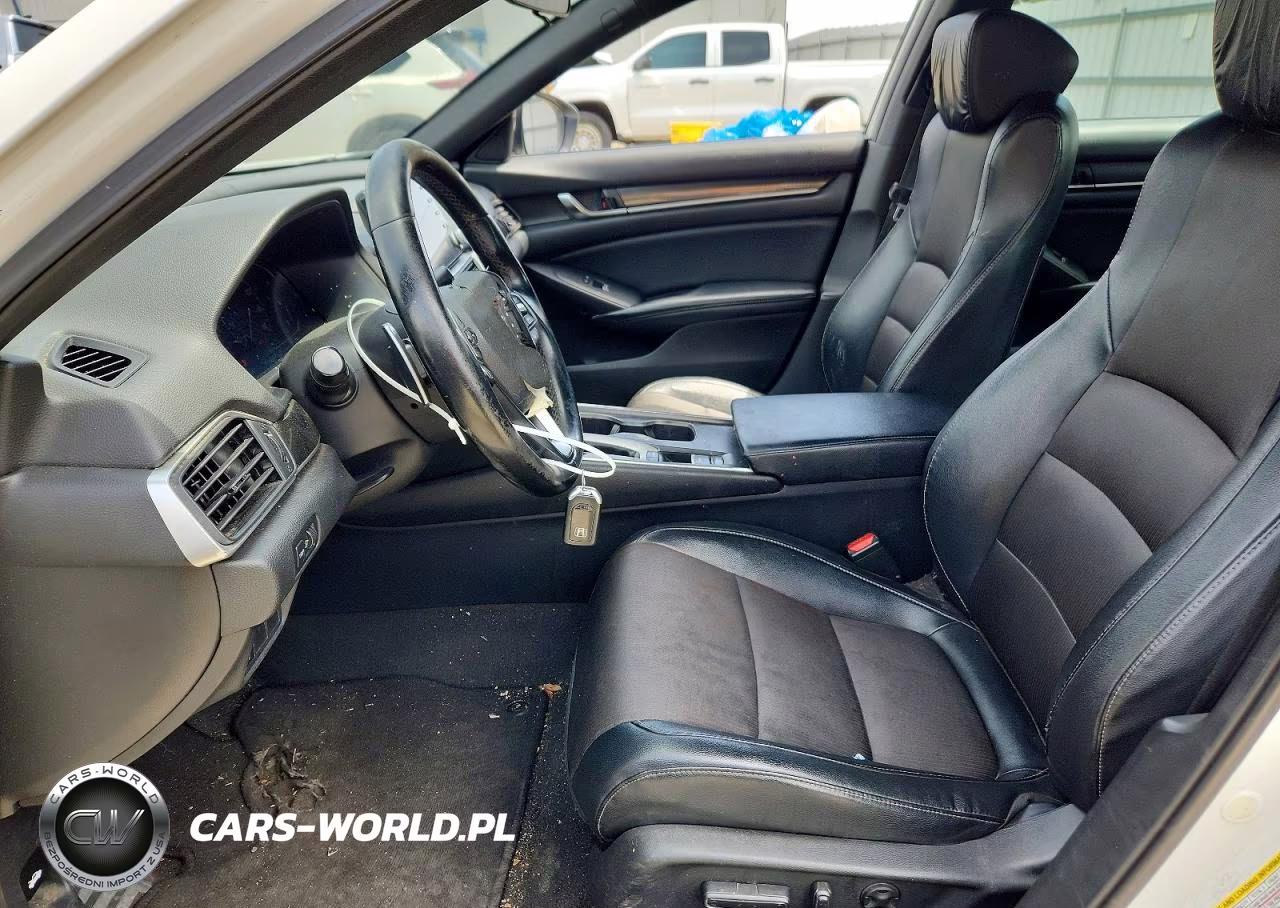2018 Honda Accord Sport VIN:1HGCV1F34JA267242 - 7