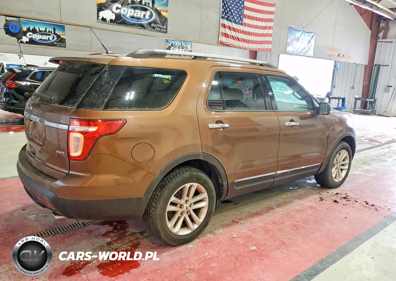 2012 Ford Explorer Xlt VIN:1FMHK8D8XCGA16130 - 3