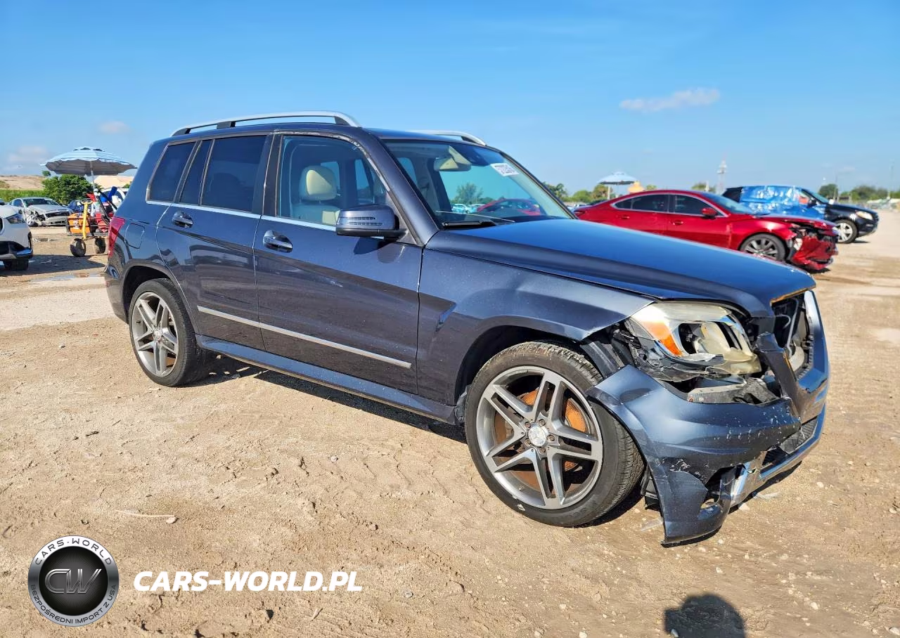 2015 Mercedes-Benz Glk 350 VIN:WDCGG5HB6FG341491 - 4