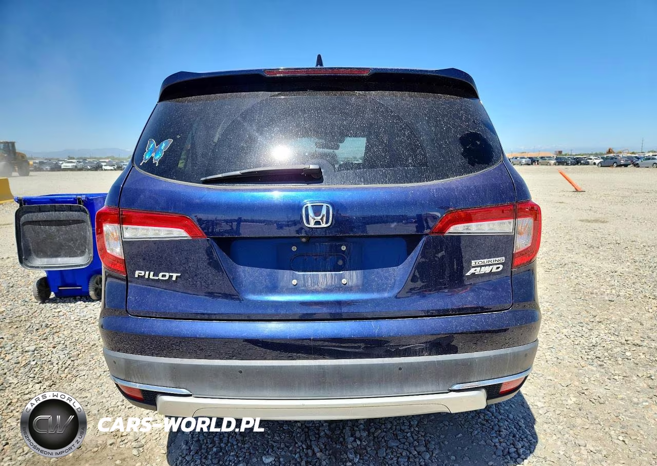 2019 Honda Pilot Touring VIN:5FNYF6H68KB010163 - 6