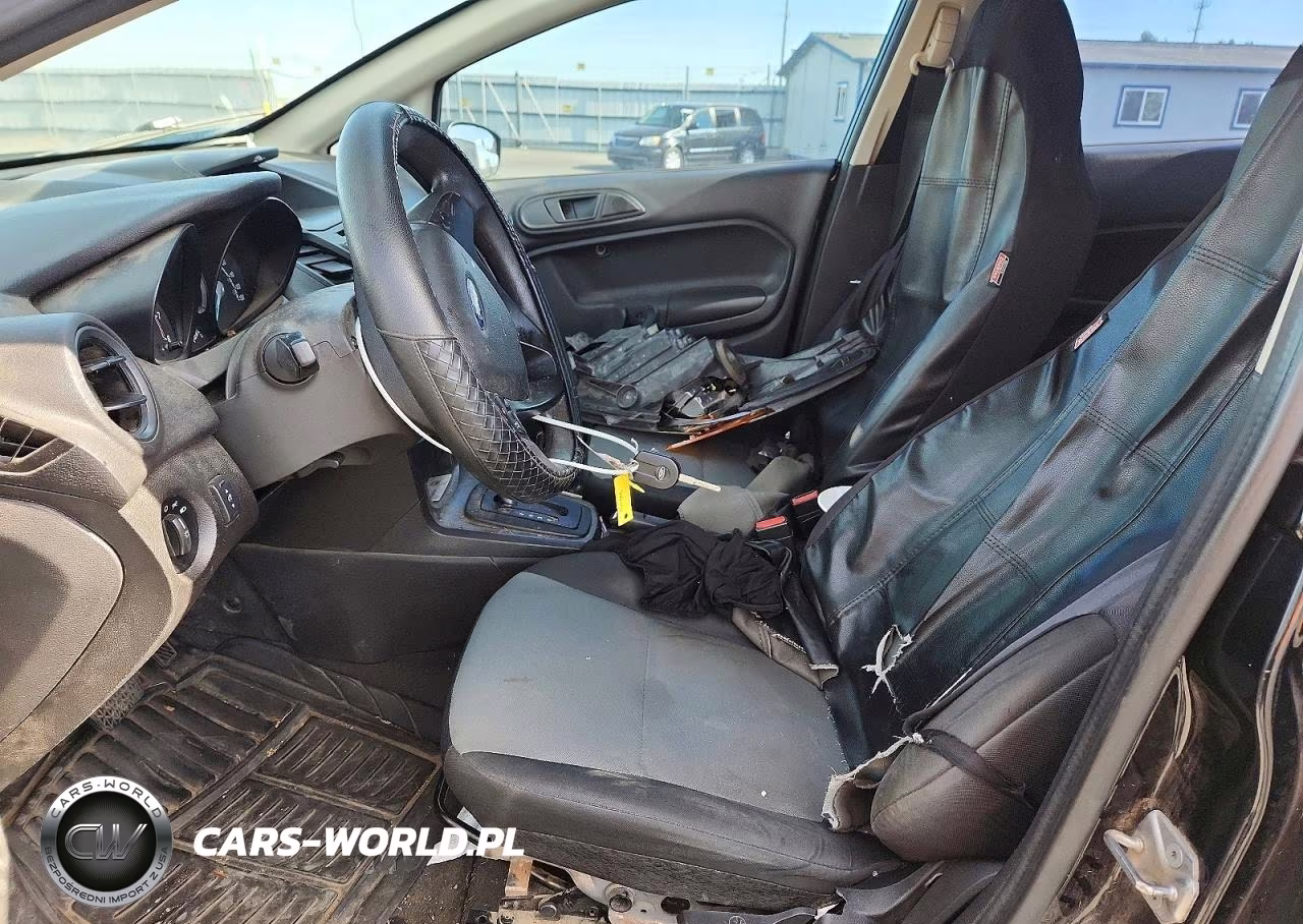 2016 Ford Fiesta S VIN:3FADP4AJ2GM150328 - 7