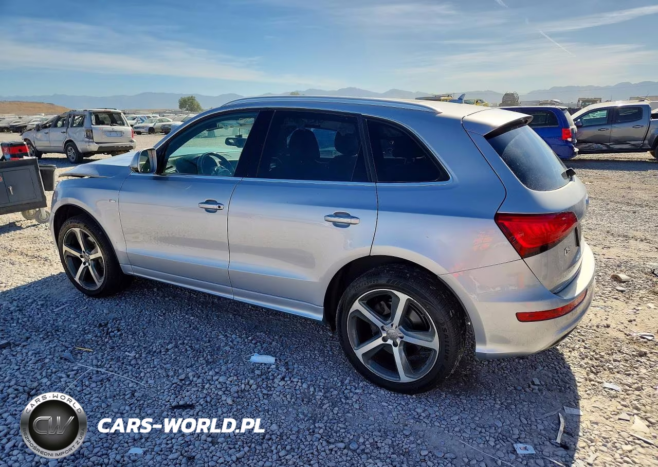 2015 Audi Q5 Premium Plus VIN:WA1DGAFP4FA092881 - 2