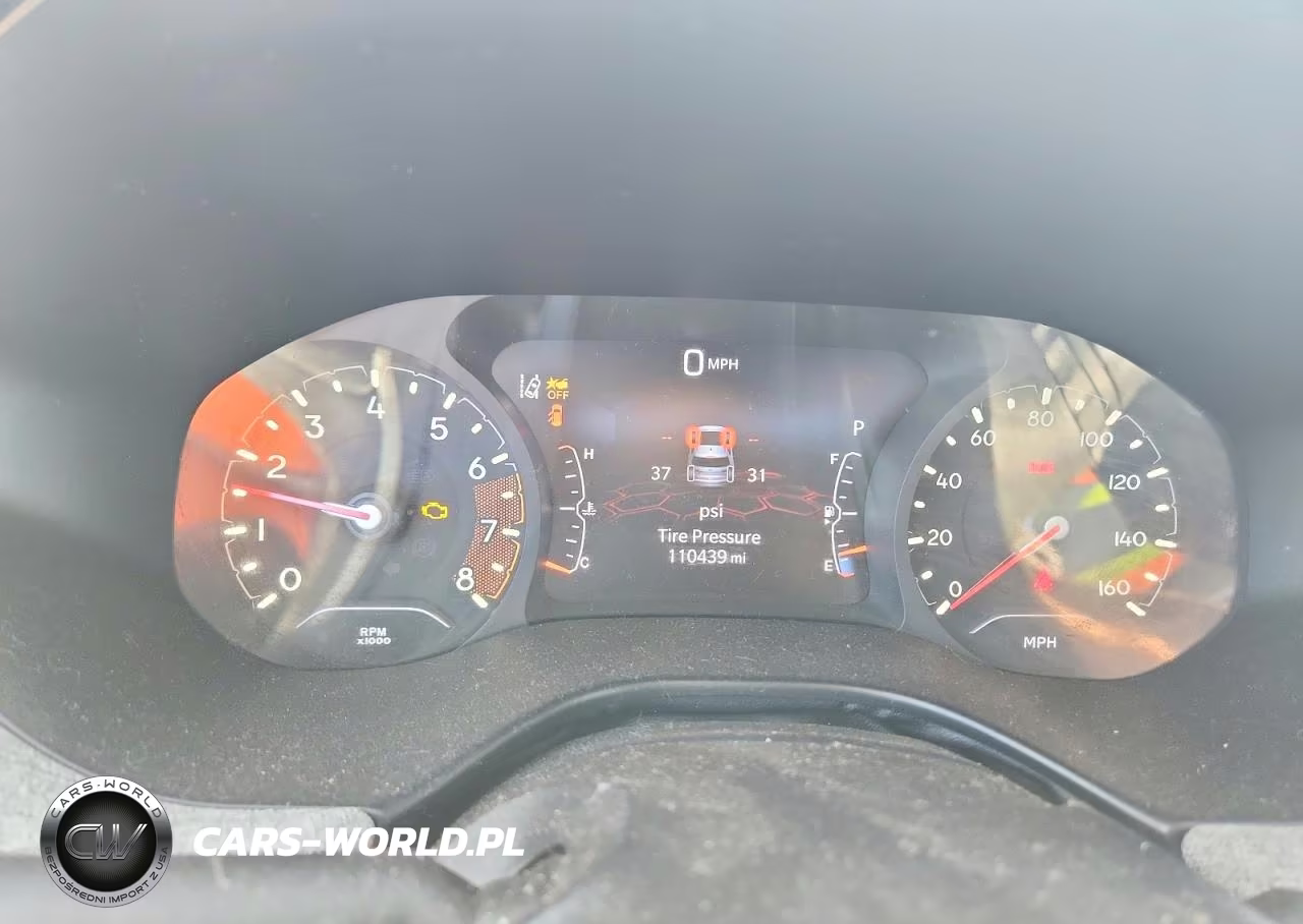 2022 Jeep Compass Latitude Lux VIN:3C4NJDFBXNT128419 - 9