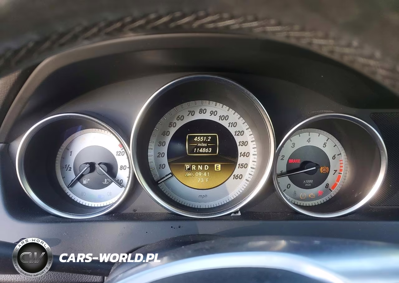 2012 Mercedes-Benz C 300 4Matic VIN:WDDGF8BB7CR204164 - 9