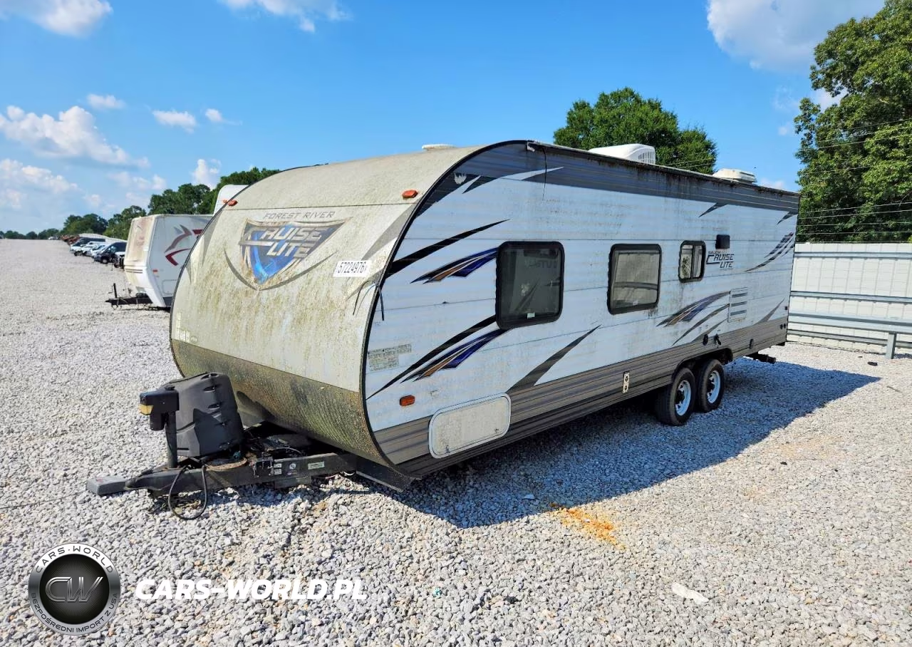 2018 Forest River Salem Cruise Light Camper VIN:4X4TSMB21J7414906 - 2
