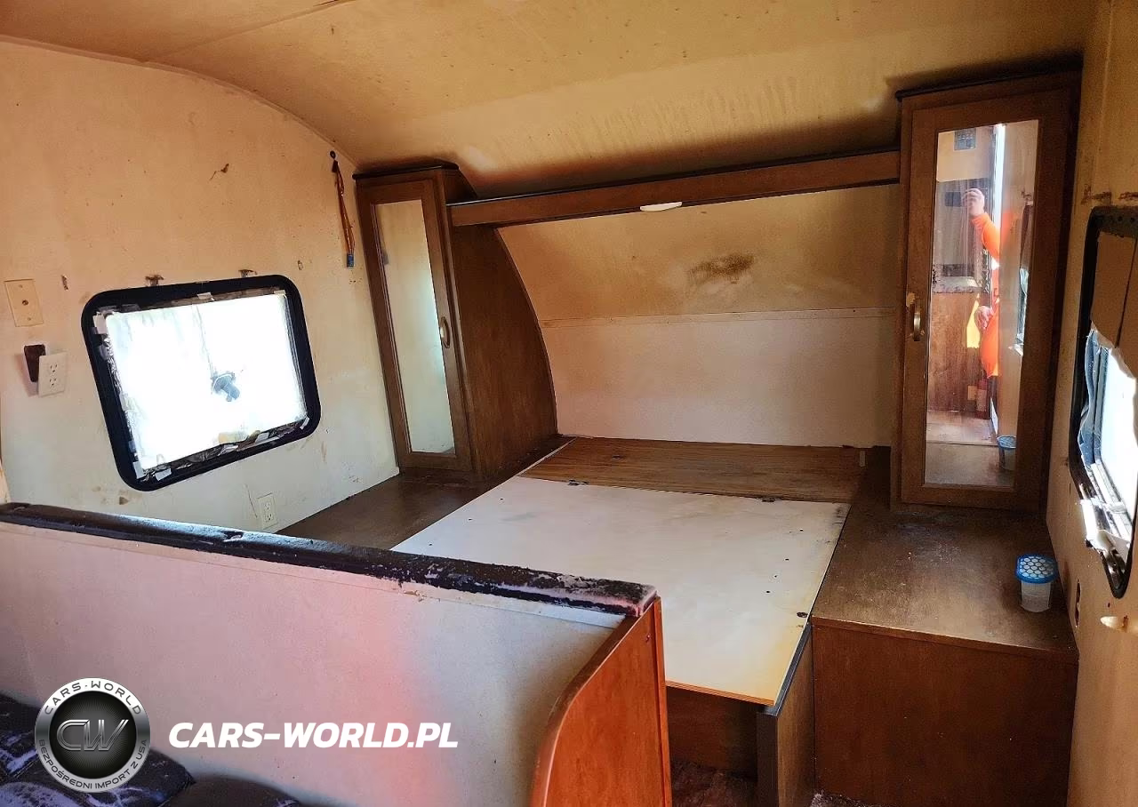 2018 Forest River Salem Cruise Light Camper VIN:4X4TSMB21J7414906 - 5