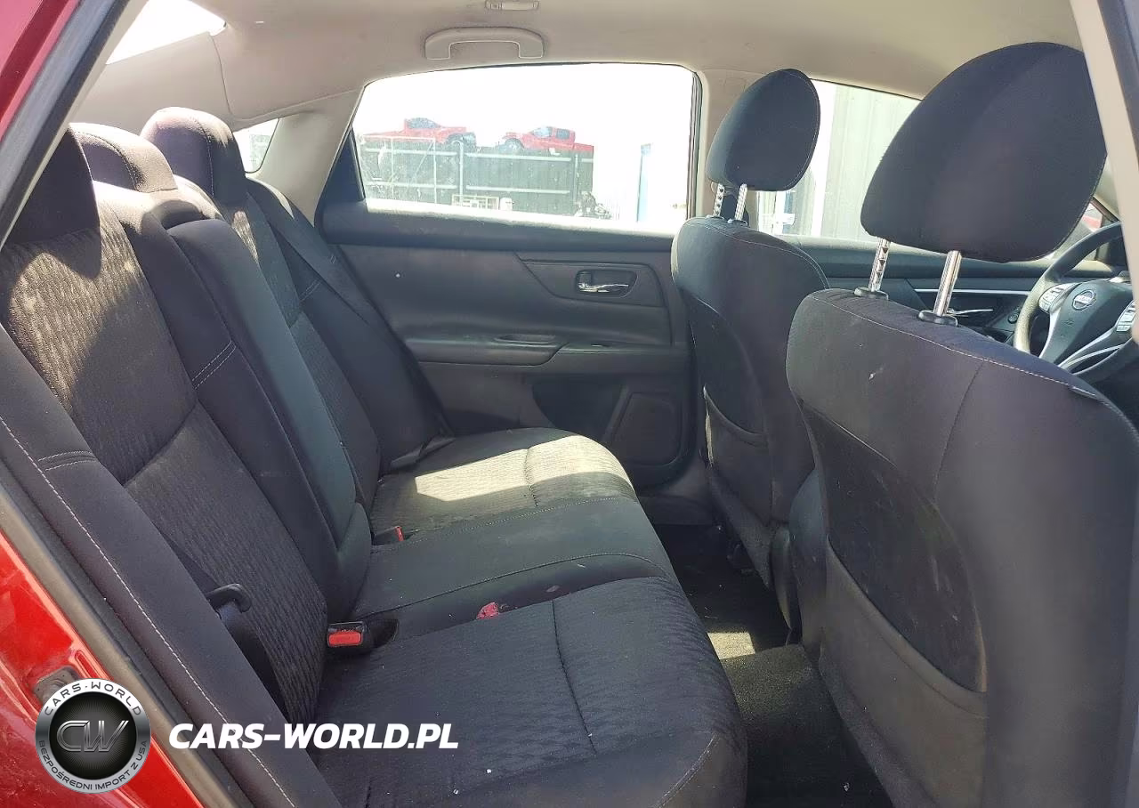 2018 Nissan Altima 2.5 S VIN:1N4AL3APXJC248187 - 10