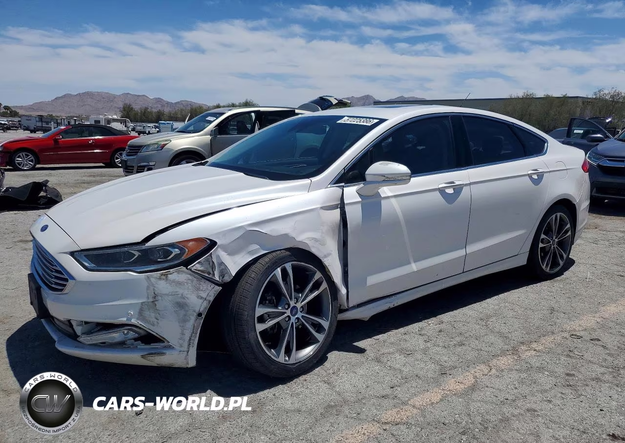 2017 Ford Fusion Titanium – zdjęcie 1 z 12