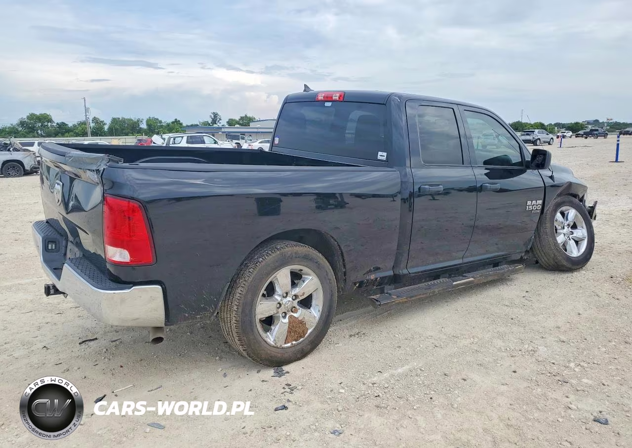 2022 Ram 1500 Classic Tradesman VIN:1C6RR6FG5NS155134 - 3